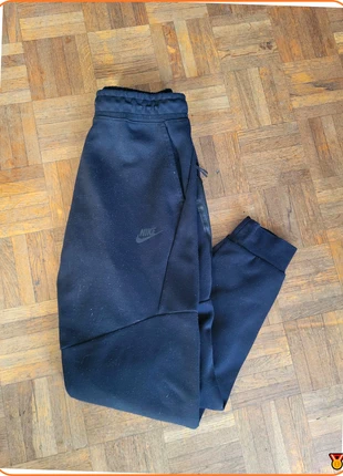 Joli Jogging en coton Nike taille S Ref 18IT384, brand: Nike, condition: Very good, size: S / 36 / 8, €9.20, €10.36 includes Buyer Protection