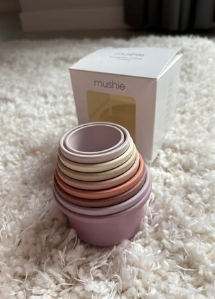 Stapeltoren van Mushie, merk: Mushie, staat: Heel goed, maat: Universeel, € 9,50, € 10,68 inclusief Kopersbescherming