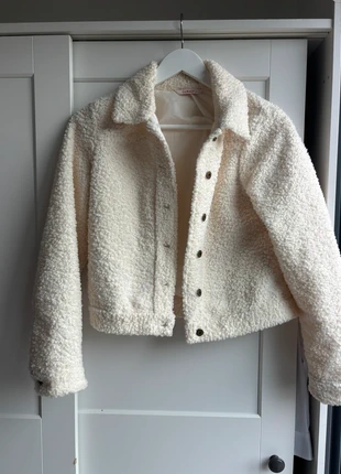 Veste moumoute blanche Camaïeu, brand: Camaïeu, condition: New without tags, size: XS / 34 / 6, €15.00, €16.45 includes Buyer Protection