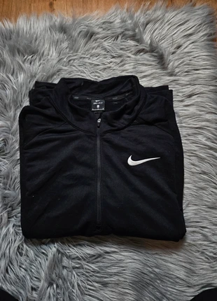 Sweat Nike - Logo Brodé - Taille XL, marque: Nike, état: Très bon état, taille: XL, 15,00 €, 16,45 € Protection acheteurs incluse