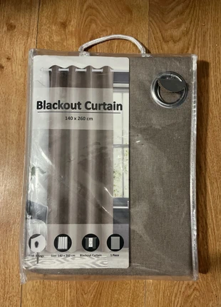 1 Rideau à œillets opaques, marke: sans marque, zustand: Neu, größe: 250–299 cm, 6,00 €, 7,00 € inklusive Vinted-Käuferschutz