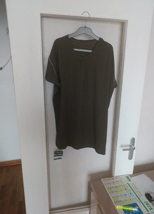 Tshirt Hom taille 6, brand: HOM, condition: New with tags, size: XL, €7.00, €8.05 includes Buyer Protection
