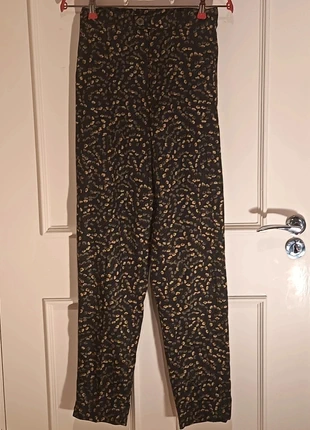 Size UK 10 Vintage High Waisted Straight Leg Burberry, brand: Burberry, condition: Very good, size: M / 38 / 10, €55.00, €58.45 includes Buyer Protection