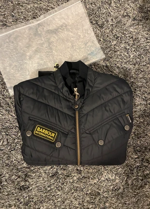 Doudoune Barbour International noir - Taille S, brand: Barbour International, condizioni: Nuovo senza cartellino, taglia: S, €106.00, €112.00 include la Protezione acquisti