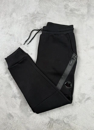 C.P. Company Pantalon Jogging Noir Logo Goggle – Taille L – Neuf Étiquette, brand: C.P. Company, condition: New with tags, size: L, €159.90, €168.60 includes Buyer Protection