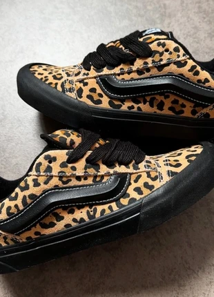 Superbes Vans KNU Skool édition limitée 2025 noir beige camel motifs léopard modèle très rare 37, marca: Vans, estado: Novo com etiquetas, tamanho: 37, €67.00, €71.05 inclui Proteção do Comprador