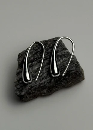 Boucle d’oreille goutte fluide argenté, ajustable earrings, mode d’élégance argenté chic, brand: Argent, condition: Very good, €12.00, €13.30 includes Buyer Protection Pro
