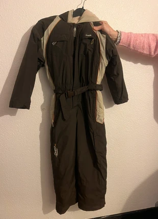 Combinaison de ski enfant OHA marron avec capuche, merk: oha ski, staat: Heel goed, maat: 10 jaar / 140 cm, € 16,00, € 17,50 inclusief Kopersbescherming