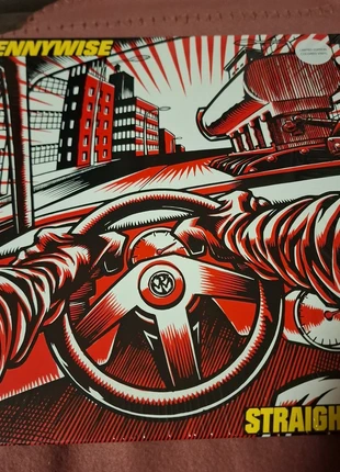 Pennywise vinyl
Lim
Vg++
Black Red col., zustand: Sehr gut, 37,00 €, 39,55 € inklusive Vinted-Käuferschutz