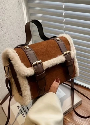 Sac à main vintage en peluche marron – bandoulière, fermeture magnétique, style rétro chic, marca: Fashion, estado: Novo sem etiquetas, €24.99, €26.94 inclui Proteção do Comprador