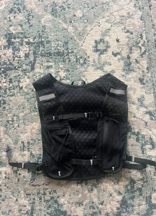 Gilet hydratation vest hydration running course neuf, brand: ETC, condizioni: Nuovo con cartellino, €11.00, €12.25 include la Protezione acquisti