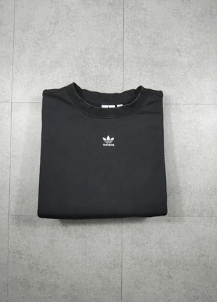 Pull - Noir - Adidas - Sport - Col Rond - Sweat - Taille M, marque: adidas, état: Très bon état, taille: M / 38 / 10, 15,00 €, 16,45 € Protection acheteurs incluse