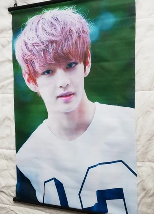 Poster BTS V (KimTaehyung), marque: BTS, état: Neuf sans étiquette, 25,00 €, 26,95 € Protection acheteurs incluse