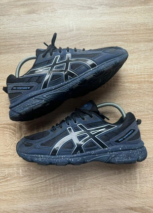 Asics gel noir, marque: Asics, état: Très bon état, taille: 40, 45,00 €, 47,95 € Protection acheteurs (Pro) incluse