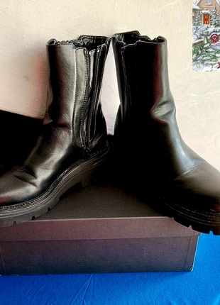 Bikers nero 40, état: Très bon état, taille: 40.5, 10,00 €, 11,20 € Protection acheteurs incluse