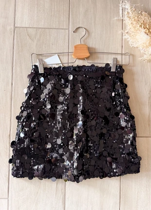 Jupe à sequins noire, marca: Boutique Parisienne, estado: Muito bom, tamanho: S / 36 / 8, €27.00, €29.05 inclui Proteção do Comprador