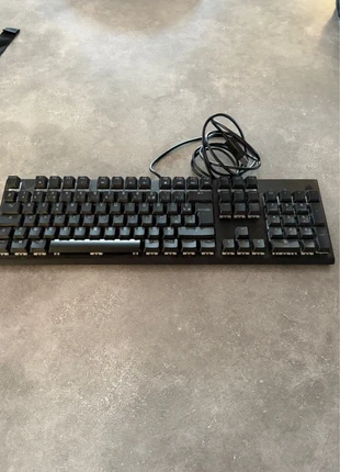 Clavier corsair K60 Rgb Pro Mechanical, marque: Corsair, état: Très bon état, 45,00 €, 47,95 € Protection acheteurs incluse