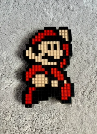 Figurine Super Mario Bros 3 Pixel Pals Light Up, marque: Super Mario, état: Très bon état, taille: 6 ans / 116 cm, 13,00 €, 14,35 € Protection acheteurs incluse