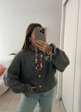 Cardigan gris volants, marque: Boutique Italiana, état: Très bon état, taille: Taille unique, 14,00 €, 15,40 € Protection acheteurs (Pro) incluse