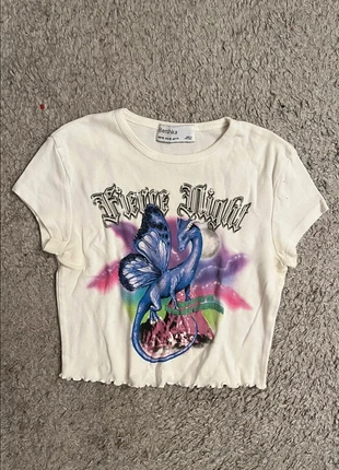 Camiseta Bershka Crop Top – Dragón Azul Estilo Y2K / Vintage, marque: Bershka, état: Très bon état, taille: XS / 34 / 6, 3,00 €, 3,85 € Protection acheteurs incluse