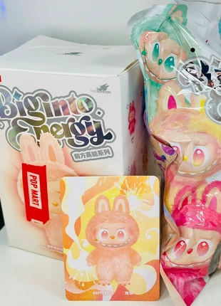 Labubu The Monsters Big into Energy Hapiness Sachet scellé, merk: POPMART, staat: Heel goed, maat: Prematuur, tot 44 cm, € 29,50, € 31,68 inclusief Kopersbescherming Pro