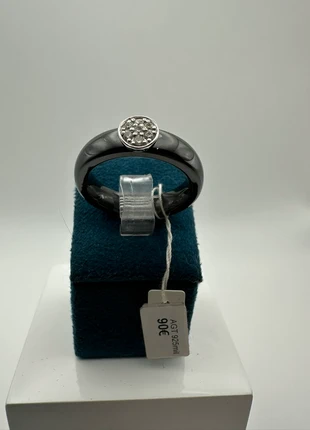 Bague Argent 925 et Céramique Noire – Taille 54 – Neuve, marque: Argent, état: Neuf sans étiquette, taille: 17,3 mm, 33,00 €, 35,35 € Protection acheteurs incluse