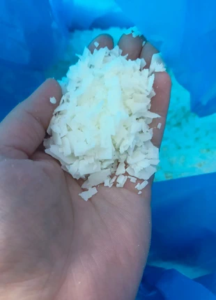 1kg soya wax candle wax, brand: Soya, condition: New with tags, £7.50, £8.58 includes Buyer Protection