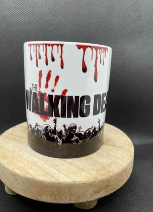 Mug The Walking Dead – L’intensité du monde post-apo dans ta routine café, marca: Hoaana sublimation, estado: Muito bom, €8.00, €9.10 inclui Proteção do Comprador Pro