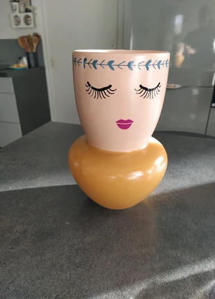 Magnifique vase visage, marque: Coco maison, état: Neuf avec étiquette, 15,00 €, 16,45 € Protection acheteurs incluse
