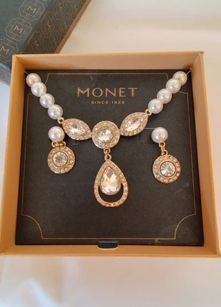 Ensemble collier et boucles d'oreilles, marque: Monet, état: Neuf sans étiquette, 12,00 €, 13,30 € Protection acheteurs incluse