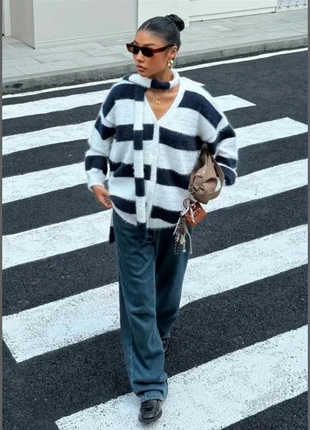 Veste Varsity Élégante pour Femme à Col en V Rayé avec Écharpe - Doudou Doux,, marque: Vintage Dressing, état: Très bon état, taille: S / 36 / 8, 50,00 €, 53,20 € Protection acheteurs incluse