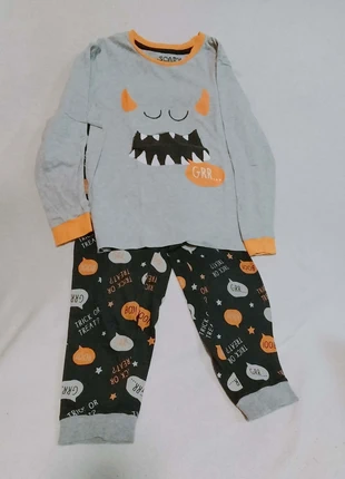 Pijama Halloween infantil, marca: TEX, estado: Muy bueno, tamaño: 5 años / 110 cm, 8,00 €, 8,40 € Protección al comprador incluida