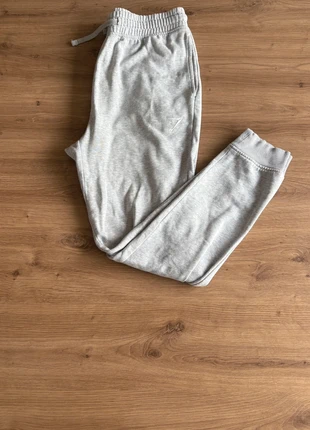 Survêtement Gymshark taille S, brand: Gymshark, condizioni: Ottime, taglia: S / IT 40 / EU 36, €25.00, €26.95 include la Protezione acquisti