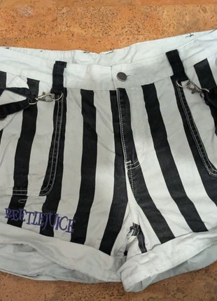 Beetlejuice shorts, merk: Beetlejuice, staat: Goed, maat: L / 40 / 12, € 10,00, € 11,20 inclusief Kopersbescherming
