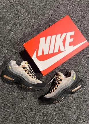 Nike Air Max 95 Yellow Strike, brand: Nike, condition: Very good, size: 45, €75.00, €79.45 includes Buyer Protection