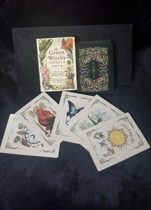 The Green Witch’s Oracle Deck, état: Très bon état, 7,77 €, 8,86 € Protection acheteurs incluse