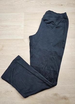 👖 Jogging Champion | Taille S | Noir | J81, marke: Champion, zustand: Sehr gut, größe: S / 36 / 8, 7,00 €, 8,05 € beinhaltet Vinted-Käuferschutz Pro