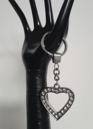 Porte-clés cœur et strass, staat: Heel goed, € 5,00, € 5,95 inclusief Kopersbescherming