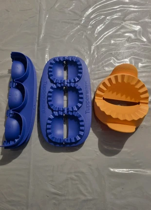 Tri Party et Chausson Party Tupperware, marque: Tupperware, état: Très bon état, 7,00 €, 8,05 € Protection acheteurs incluse