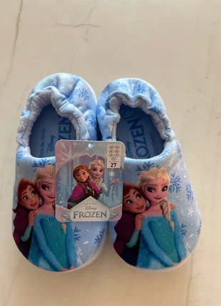 Pantoffels van frozen, marque: Frozen, état: Neuf avec étiquette, taille: 27, 5,00 €, 5,95 € Protection acheteurs incluse