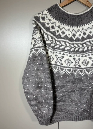 Vintage ethnic trui wollen boxyfit tijdloos, warm & stijlvol Y2K cable knit retro Unisex ethnic, merk: Vintage Dressing, staat: Heel goed, maat: L / 40 / 12, € 23,00, € 24,85 inclusief Kopersbescherming