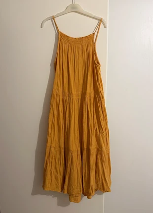 Robe mi longue H&M jaune d’été, marque: H&M, état: Très bon état, taille: S / 36 / 8, 6,00 €, 7,00 € Protection acheteurs incluse