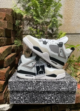 Jordan aj4, marque: Jordan, état: Neuf avec étiquette, taille: 39, 60,00 €, 63,70 € Protection acheteurs incluse