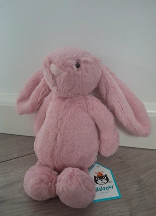 New with tags Bashful Petal Bunny, merk: Jellycat, staat: Nieuw met prijskaartje, maat: S, € 65,00, € 68,95 inclusief Kopersbescherming