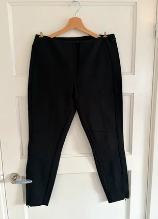 Polo Ralph Lauren broek zwart, merk: Polo Ralph Lauren, staat: Heel goed, maat: L / 40 / 12, € 10,00, € 11,20 inclusief Kopersbescherming