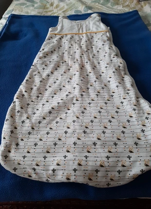 Gigoteuse 3 ans, marque: Sweetyfox, état: Bon état, taille: 3 ans / 98 cm, 5,00 €, 5,95 € Protection acheteurs incluse