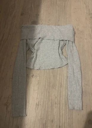 Bershka épaule dénudée, brand: Bershka, condition: Very good, size: S / 36 / 8, €2.00, €2.80 includes Buyer Protection