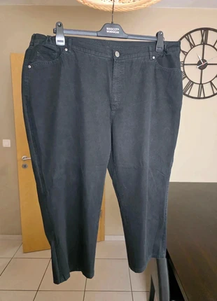 Black Pants – Straight Fit, état: Très bon état, taille: 9XL / 58 / 30, 8,00 €, 9,10 € Protection acheteurs incluse