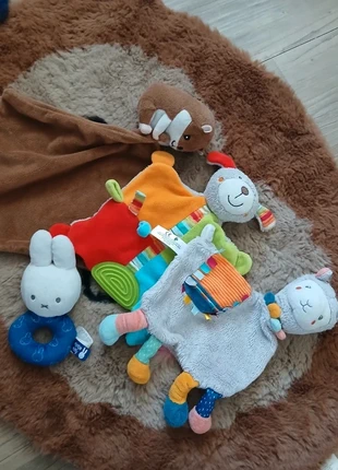 Doudoubébé, état: Très bon état, taille: 1-3 mois / 56 cm, 5,00 €, 5,95 € Protection acheteurs incluse