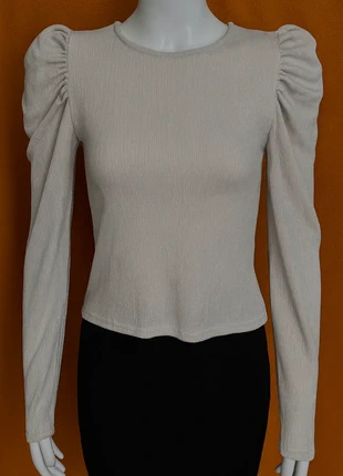 Blusa beige de manga larga con hombros abullonados, état: Très bon état, taille: S / 36 / 8, 3,00 €, 3,85 € Protection acheteurs incluse